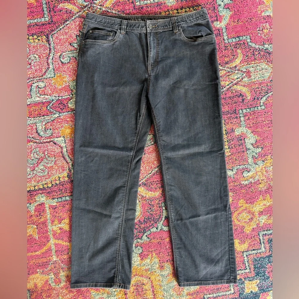 PrAna | Men's ‘Black’ Charcoal Grey Slim Fit Straight Leg Axiom Jeans Sz W38 L30